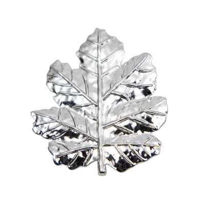 Брошь 34-0743-W ювелирный сплав Лист